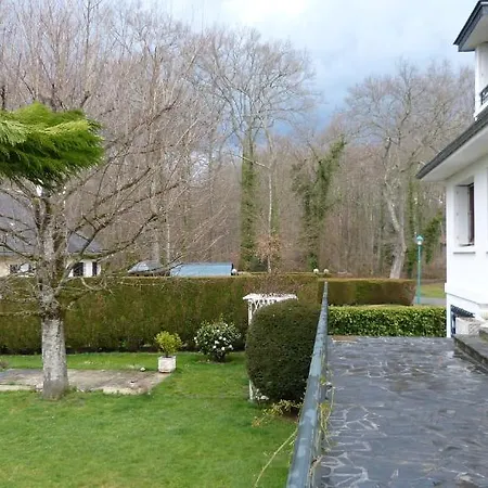 D'hotes La Plantade Bed & Breakfast